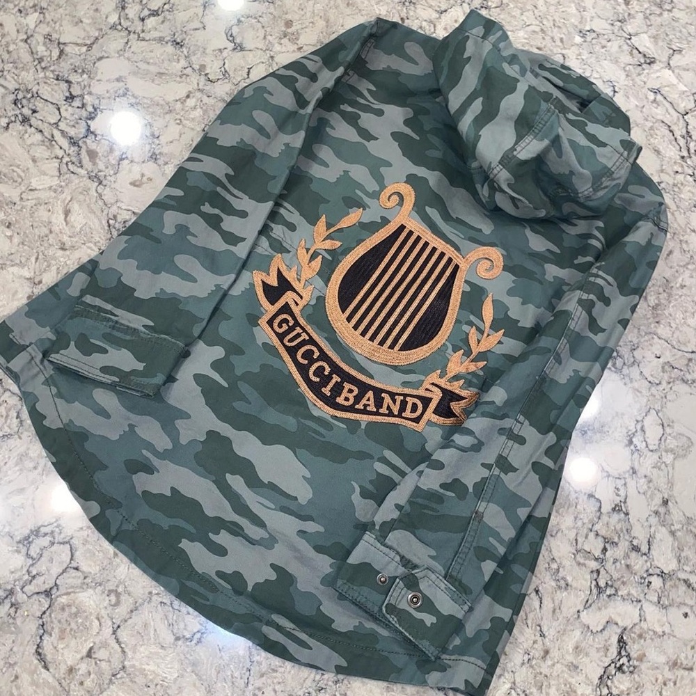 NWT Upcycled “Gucci band” Gucci band fabric appliqué camouflage jacket w hood XS